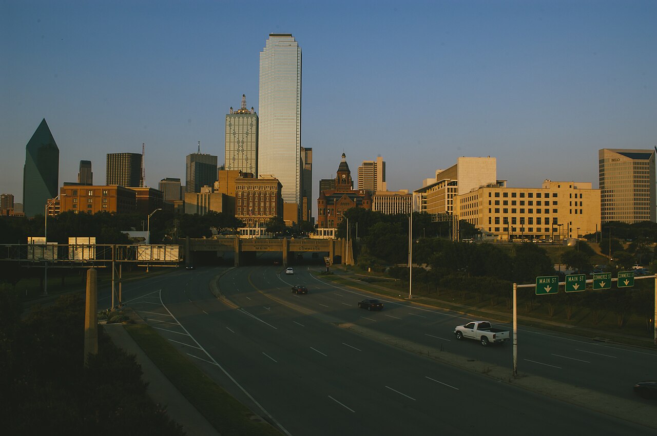 Dallas skyline